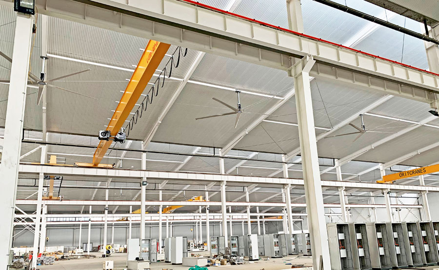 冬季使用大型工业吊扇